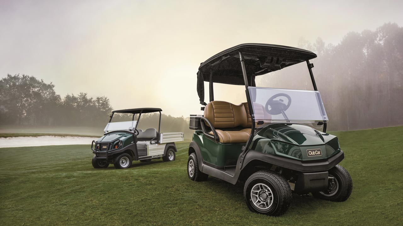 golf-cart utility-vehicle-on-golf-